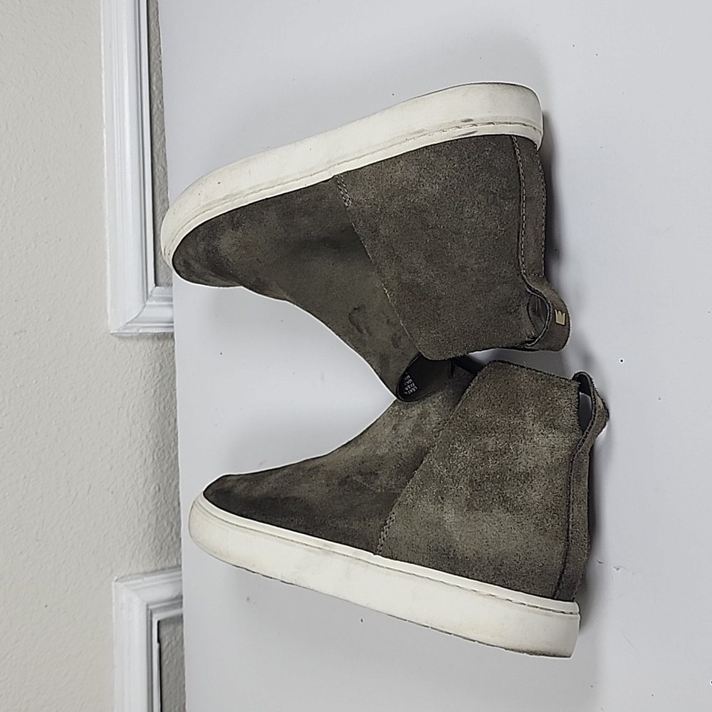 Birdies Falcon Water Resistant Women Winter Green Suede Ankle Bootie Size 7 - Picture 6 of 8
